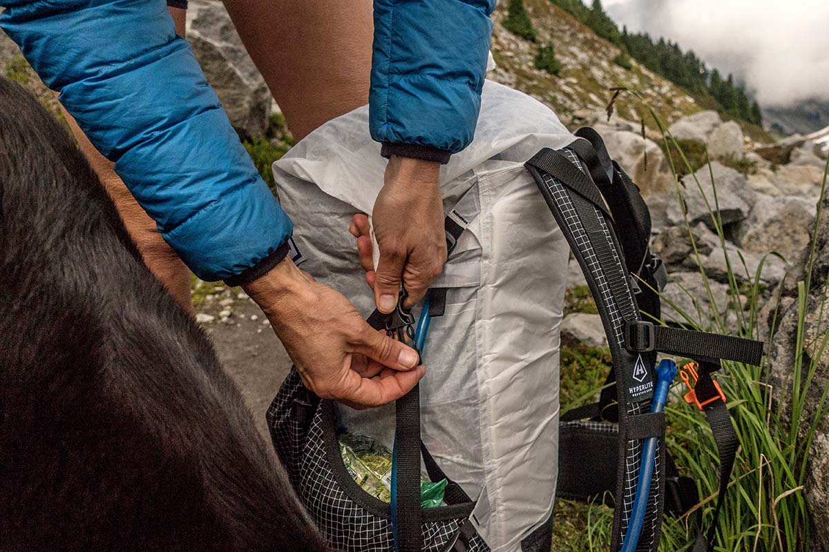Hyperlite Mountain Gear 2400 Southwest Review | Switchback Travel